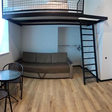 לבוב Kulisha 4 Apartments Near The Opera מראה חיצוני תמונה